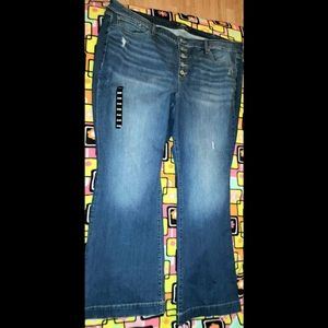 NWOT 5 Button Flares